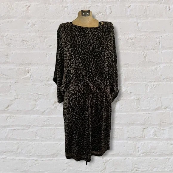 green emerald velvet dress Jessica Howard Women's Shift, Black/Gold, 14 Petite at Amazon Women's  Clothing store main image 1